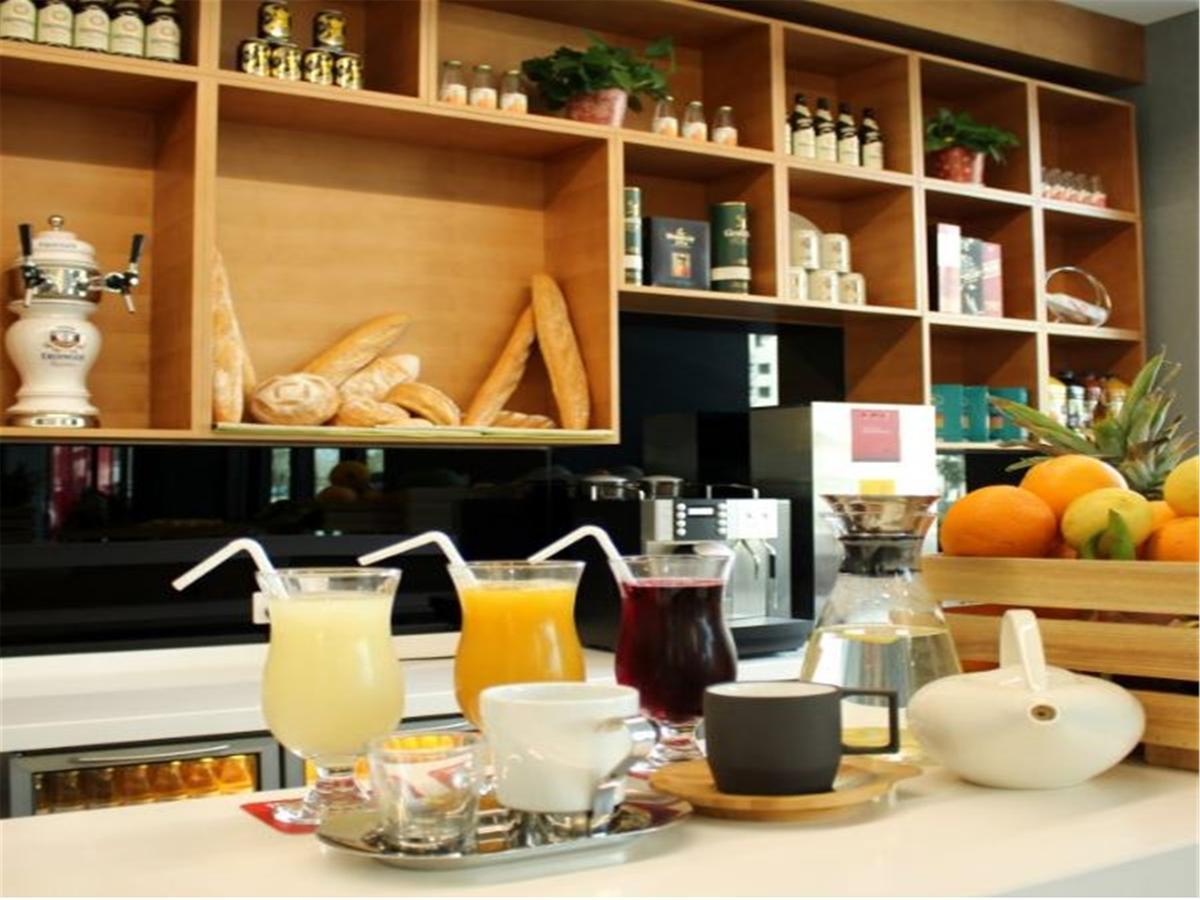 Intercity Hotel Qingdao Dış mekan fotoğraf