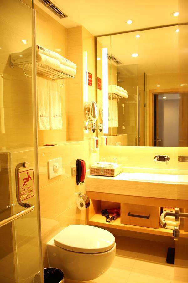 Intercity Hotel Qingdao Dış mekan fotoğraf